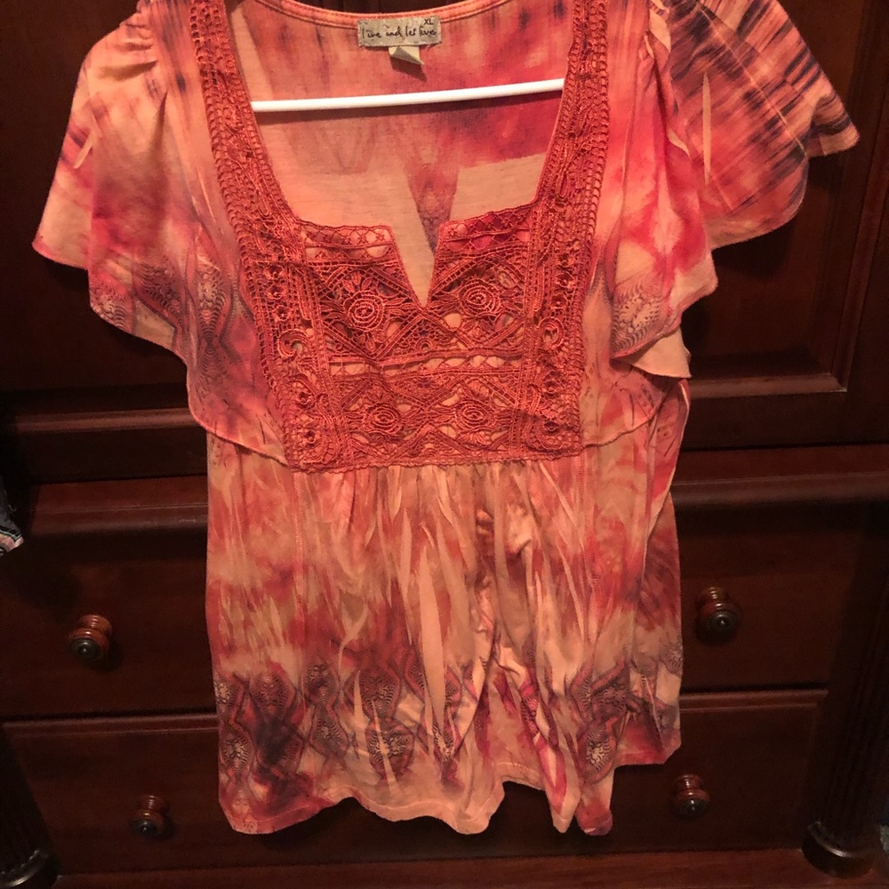 Beautful orange top